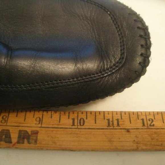 Bruno Magli Black Leather Mens Loafers Driving Flats size 10B? Italy